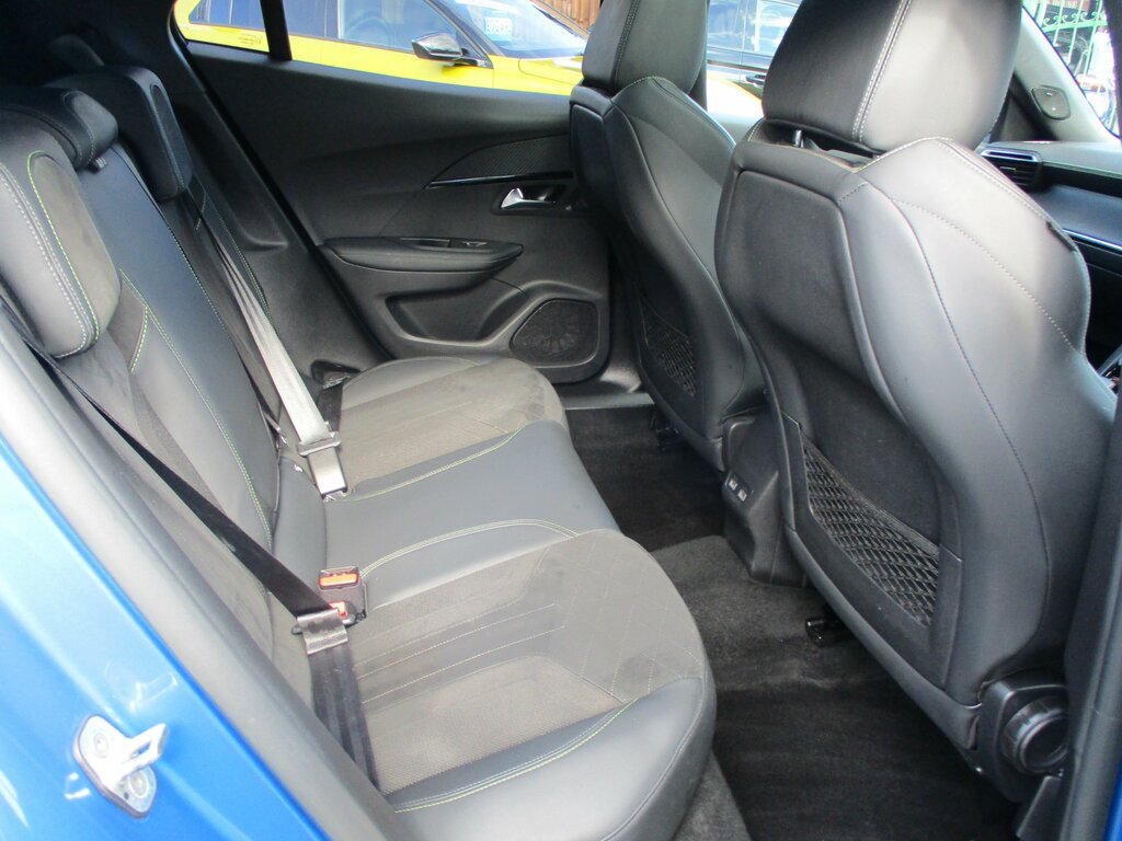 Peugeot 2008 Puretech Ss Active Premium Plus Grey #10