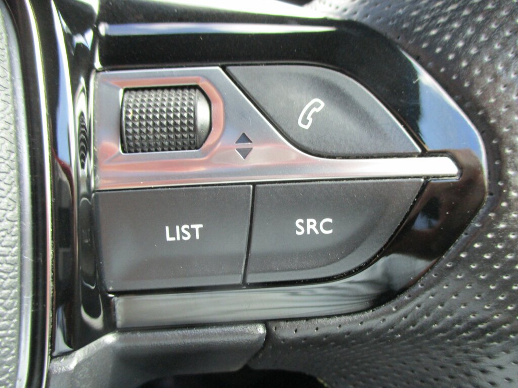 Peugeot 2008 Puretech Ss Active Premium Plus Grey #34