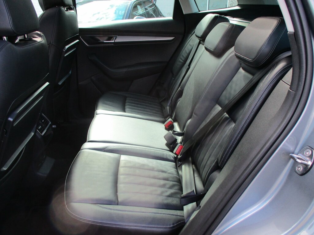 Skoda Karoq Se Technology Blue #8