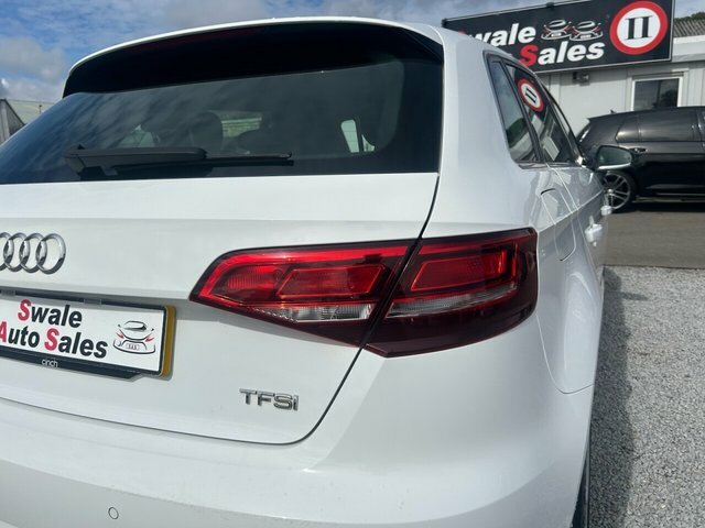 Audi A3 1.0 Tfsi Sport Sportback SA17BRK White #5