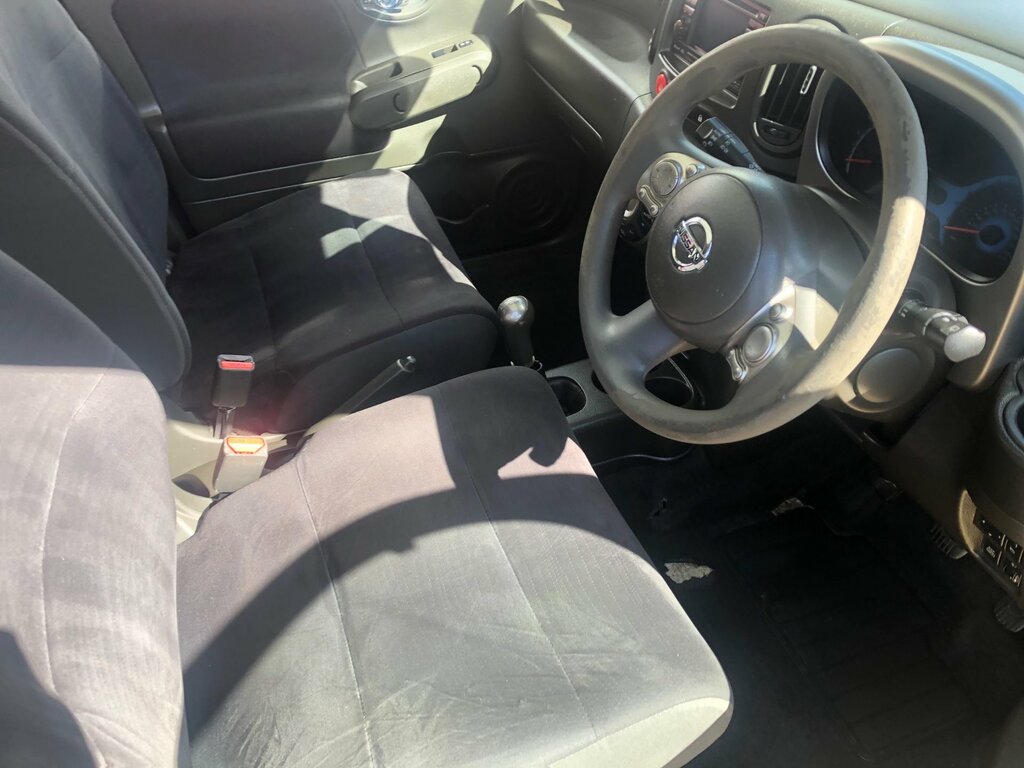 Nissan Cube 1.6L Kaizen 109 Bhp White #9