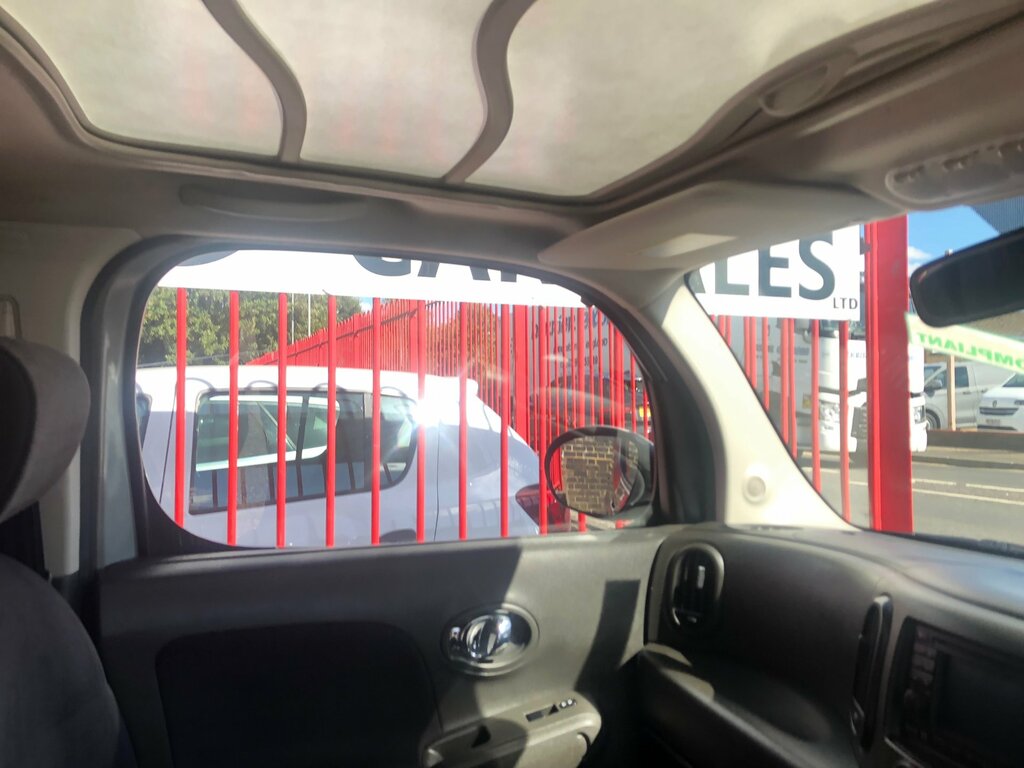 Nissan Cube 1.6L Kaizen 109 Bhp White #10