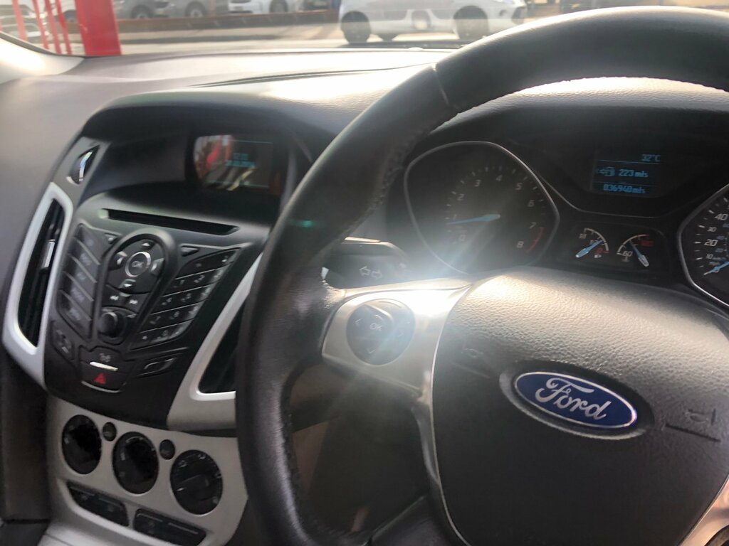 Ford Focus Focus Zetec Navigator Tdci Silver #9