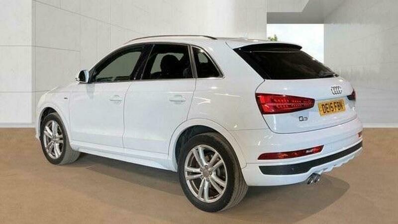Audi Q3 2.0 Tdi S Line DE15FBN White #2