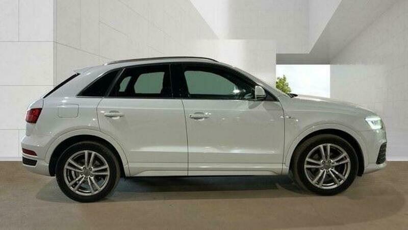 Audi Q3 2.0 Tdi S Line DE15FBN White #4