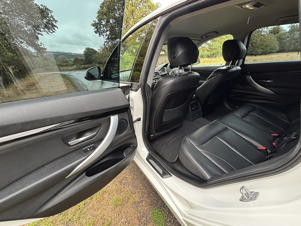 BMW 3 Series Gran Turismo 320D Luxury Gt Grey #22