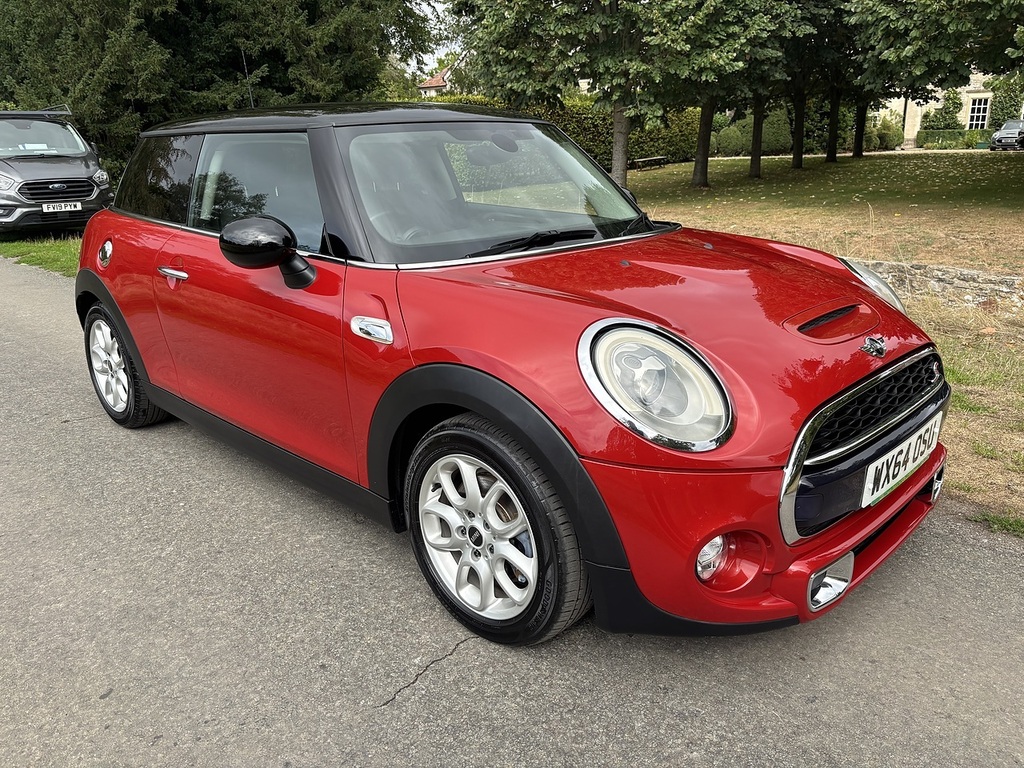 Mini Hatch S U556552 Red #2