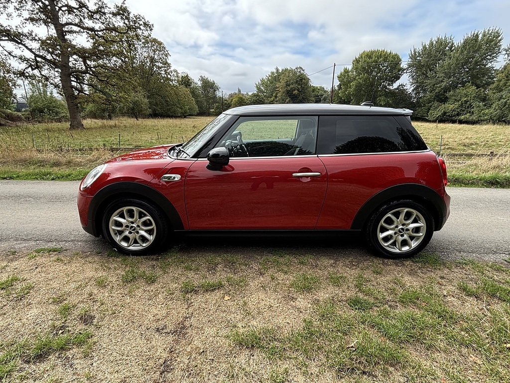 Mini Hatch S U556552 Red #4