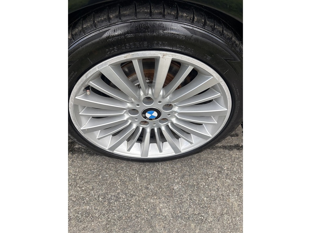 BMW 3 Series Estate Black #15