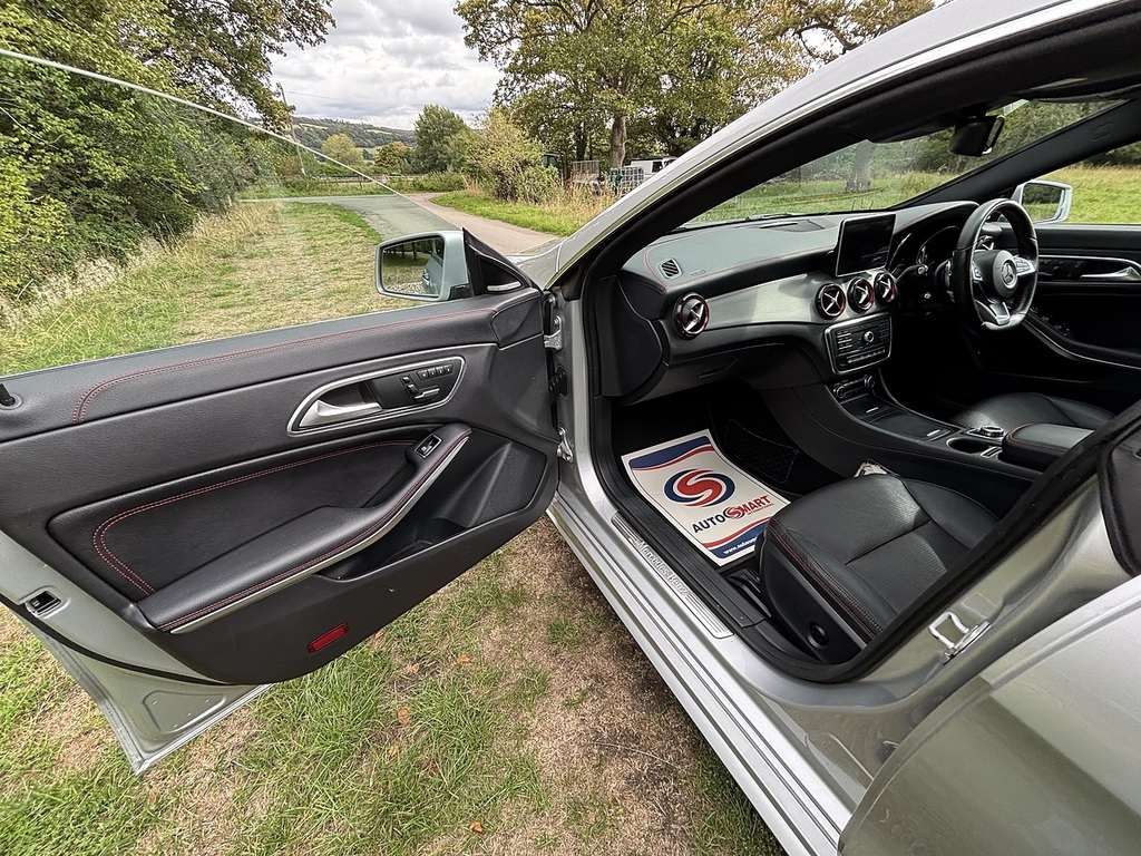 Mercedes-Benz CLA Class 2.0 Cla45 Amg 4Matic 355 Bhp White #19