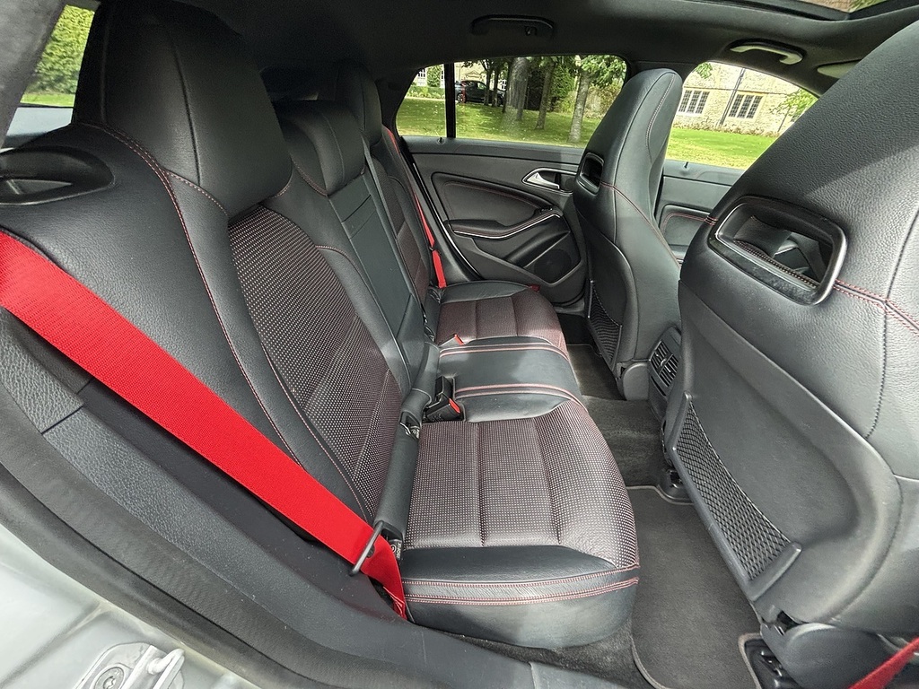 Mercedes-Benz CLA Class 2.0 Cla45 Amg 4Matic 355 Bhp White #24
