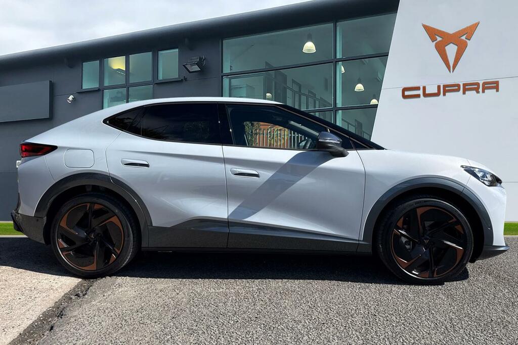 Cupra Tavascan 77Kwh Vz1 Suv Coupe 4Drive White #3