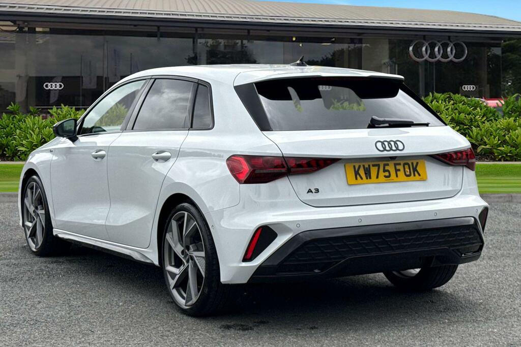 Audi A3 Black Edition Tfsi 150 Ps S Tronic KW75FOK White #2