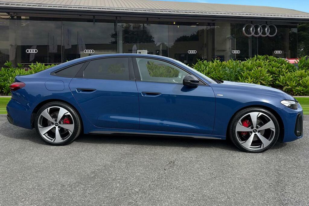 Audi A5 2.0 Tfsi 204 Edition 1 S Tronic KP75JYT Blue #3