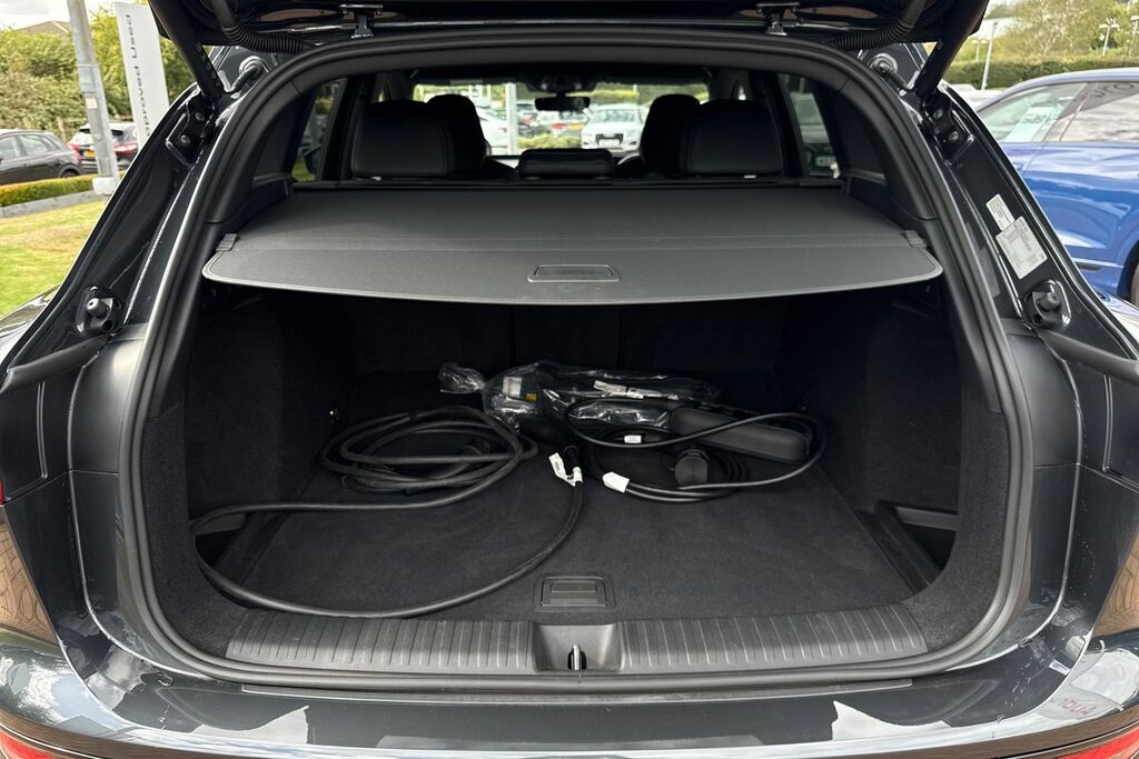 Audi Q6 E-Tron Suv Edition 1 Performance 225,00 Kw KS75YCP Grey #6