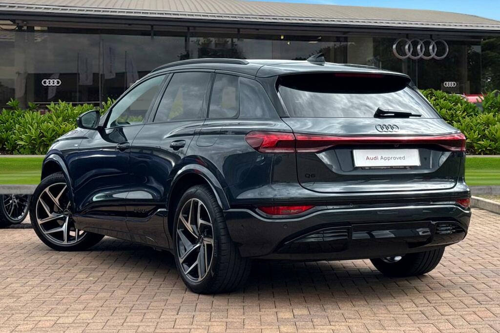 Audi Q6 E-Tron Suv Edition 1 Performance 225,00 Kw KS75YCP Grey #2