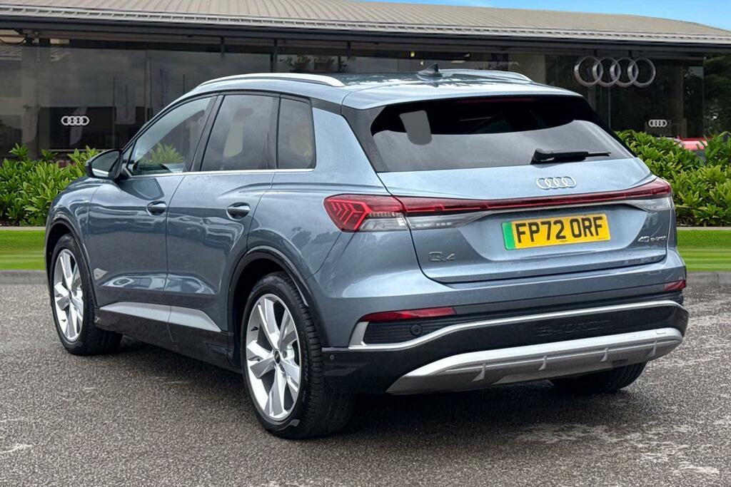 Audi Q4 E Tron S Line 40 150,00 Kw FP72ORF Blue #2