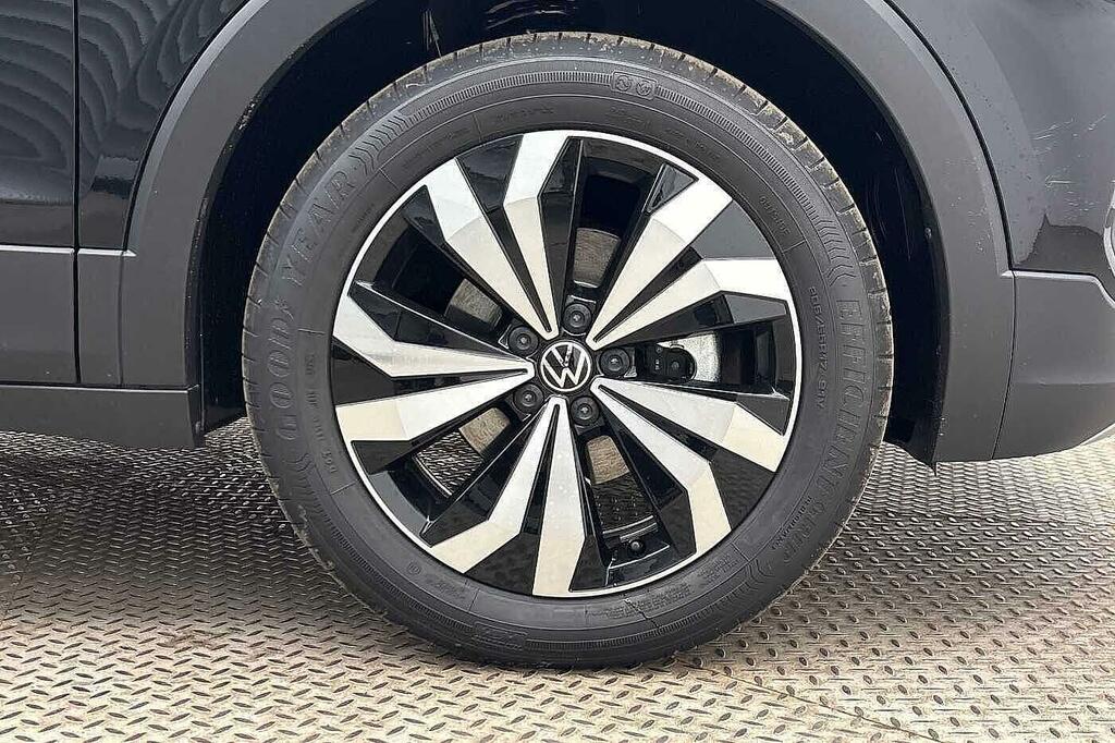 Volkswagen T-Cross 1.0 Tsi 115 Match 17 Manila Alloys, Delivery White #5