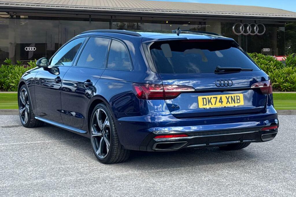 Audi A4 Avant Avant Black Edition 35 Tdi 163 Ps S Tronic Blue #2