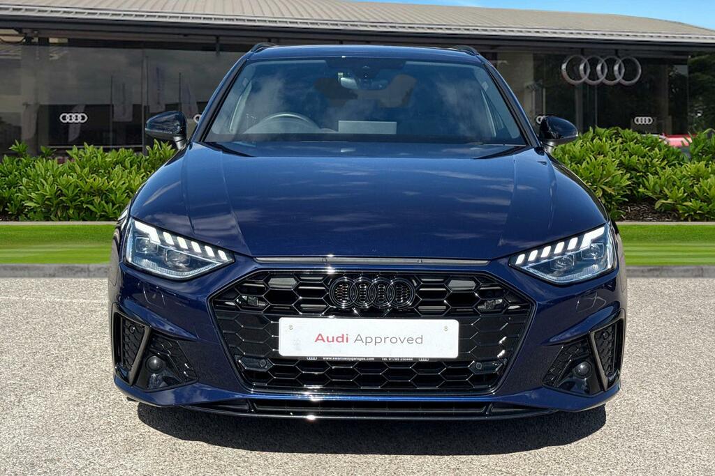 Audi A4 Avant Avant Black Edition 35 Tdi 163 Ps S Tronic Blue #5