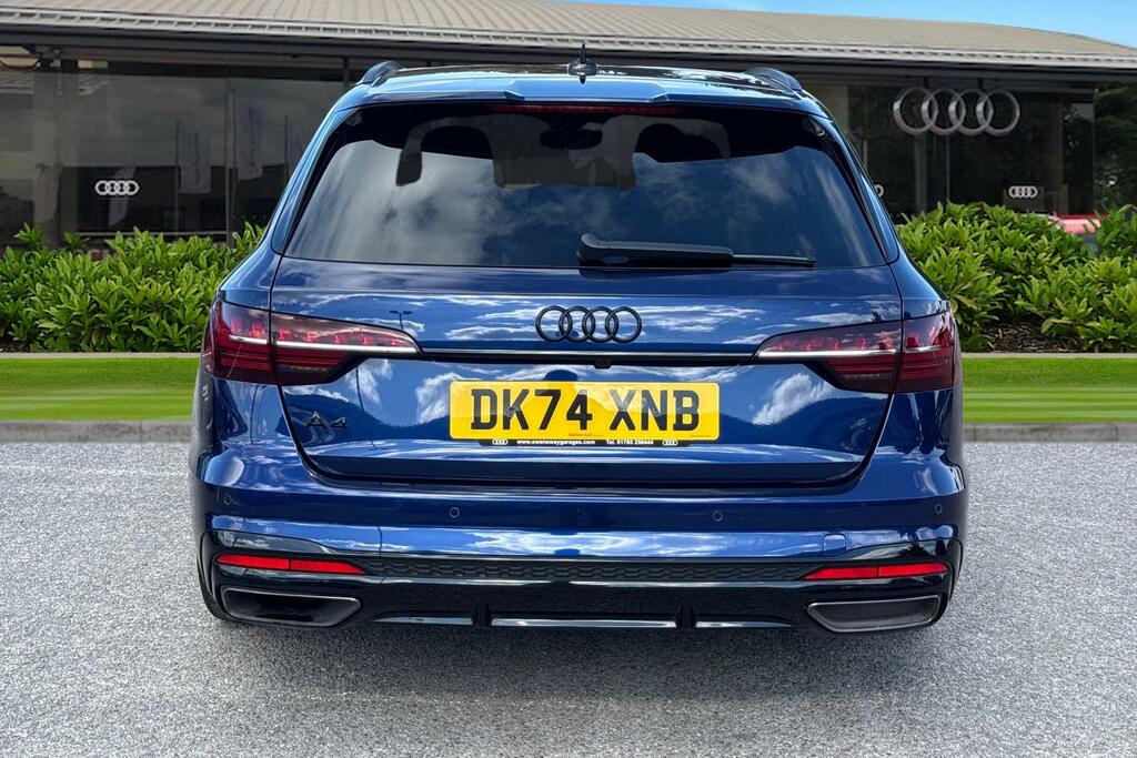 Audi A4 Avant Avant Black Edition 35 Tdi 163 Ps S Tronic Blue #4