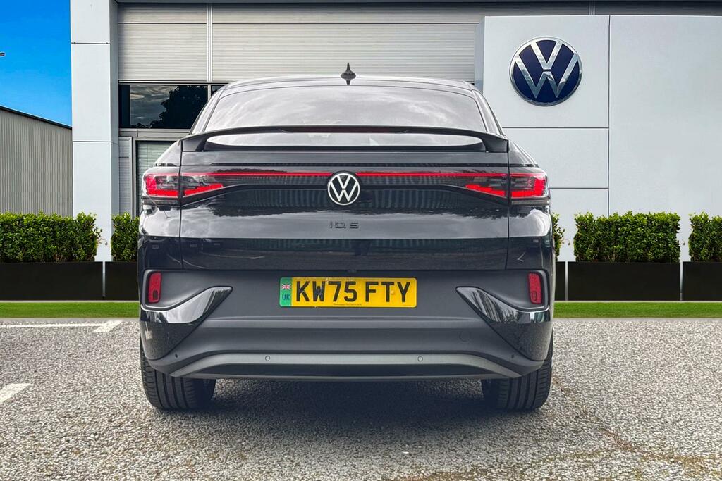 Volkswagen ID.5 210Kw Black Edition Pro 77Kwh Vat Qualifying Black #4