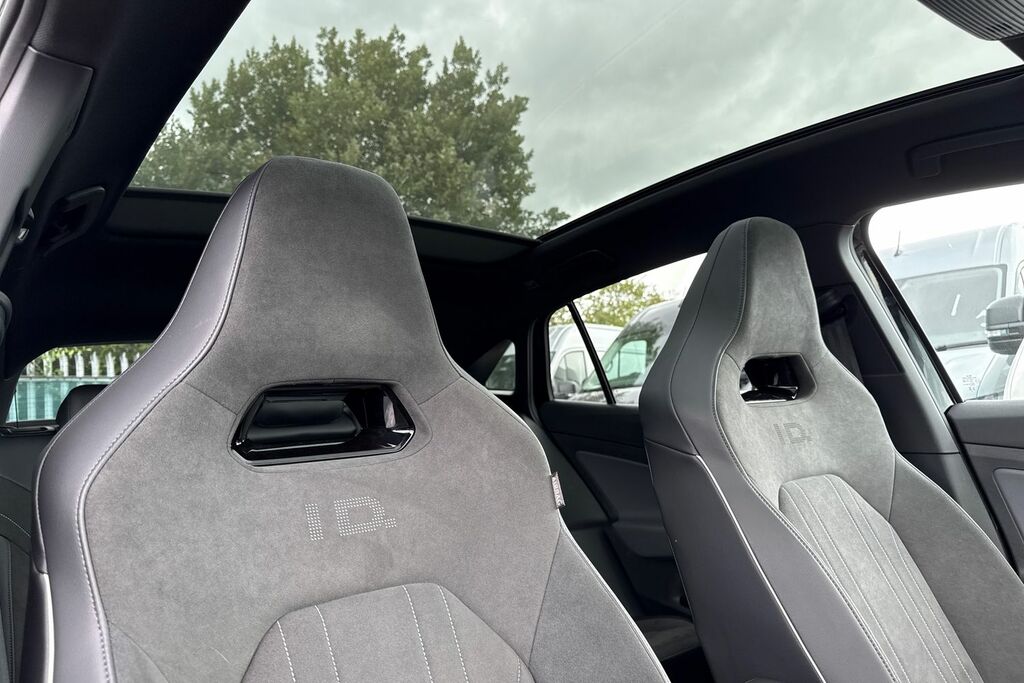 Volkswagen ID.5 Match Pro Black #23