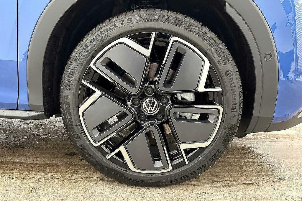 Volkswagen T-Roc 1.5 Etsi Style Dsg 19 York Aero Black Allo Blue #5
