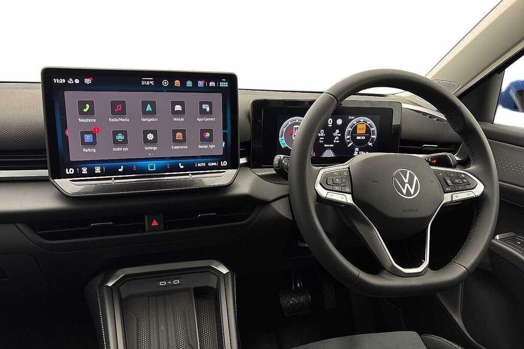 Volkswagen T-Roc 1.5 Etsi Style Dsg 19 York Aero Black Allo Blue #2