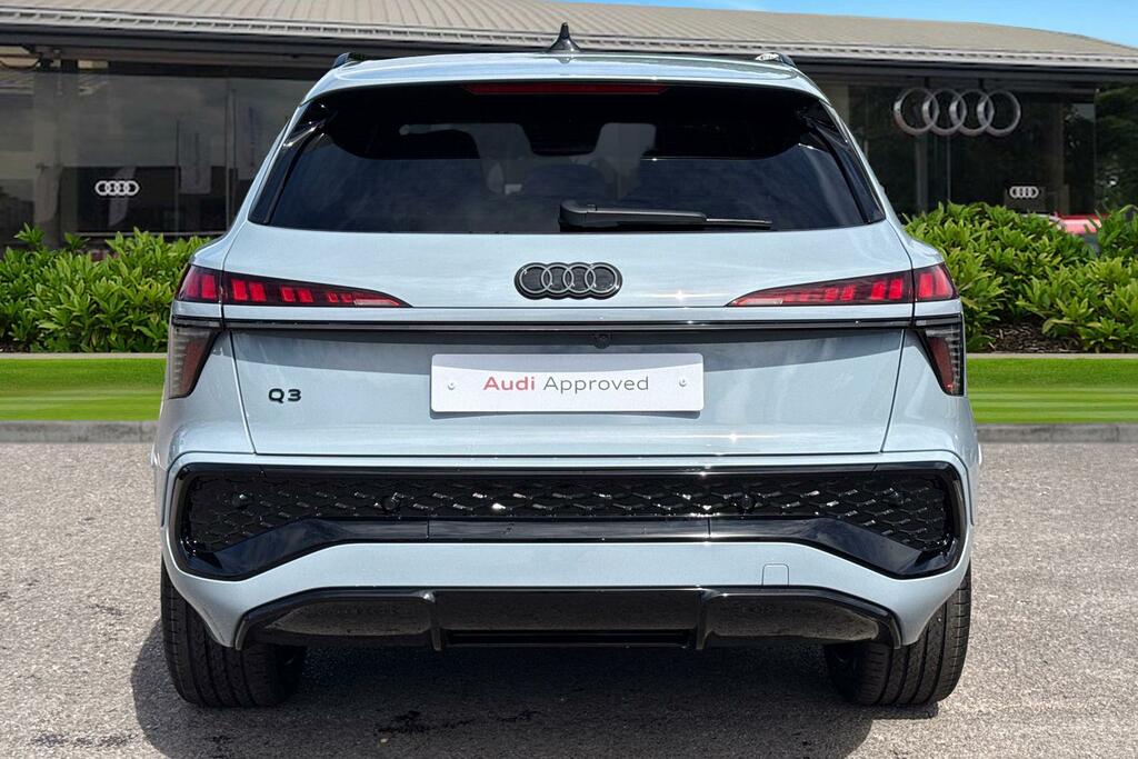 Audi Q3 Suv Edition 1 Tfsi 150 Ps S Tronic DF26HMK Grey #4