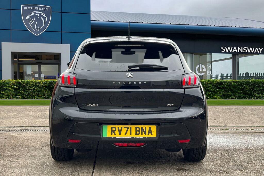 Peugeot e-208 50Kwh Gt Black #4
