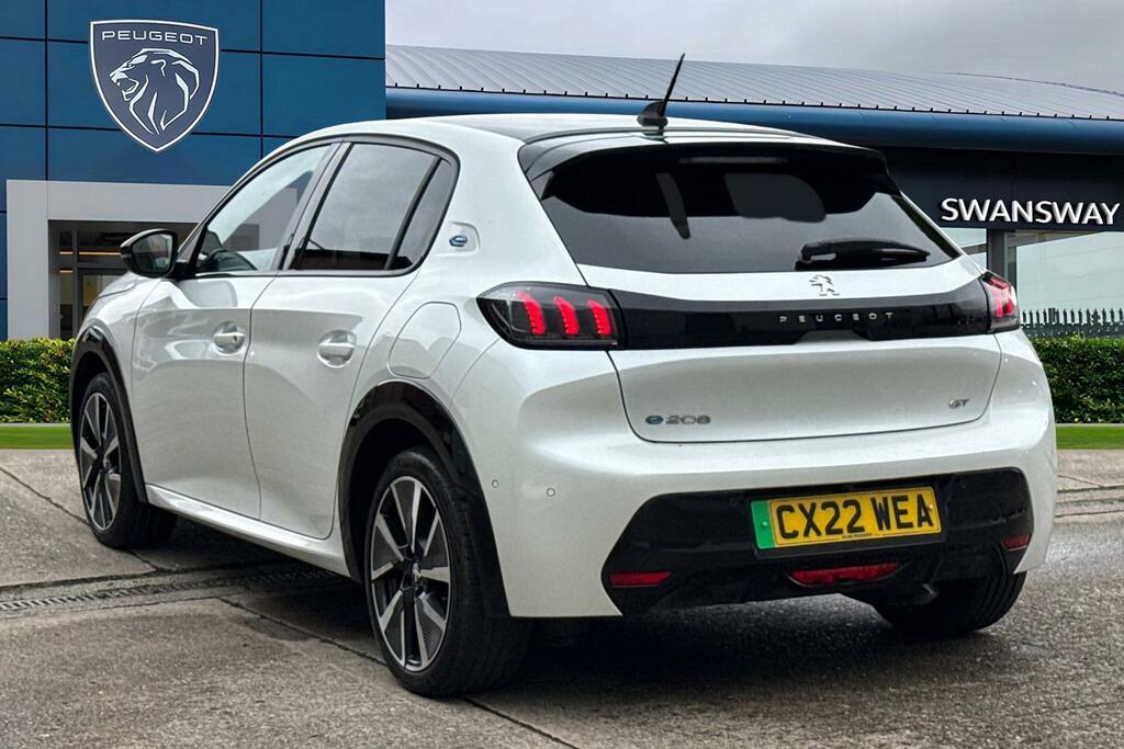 Peugeot e-208 50Kwh Gt 11Kw Charger White #2
