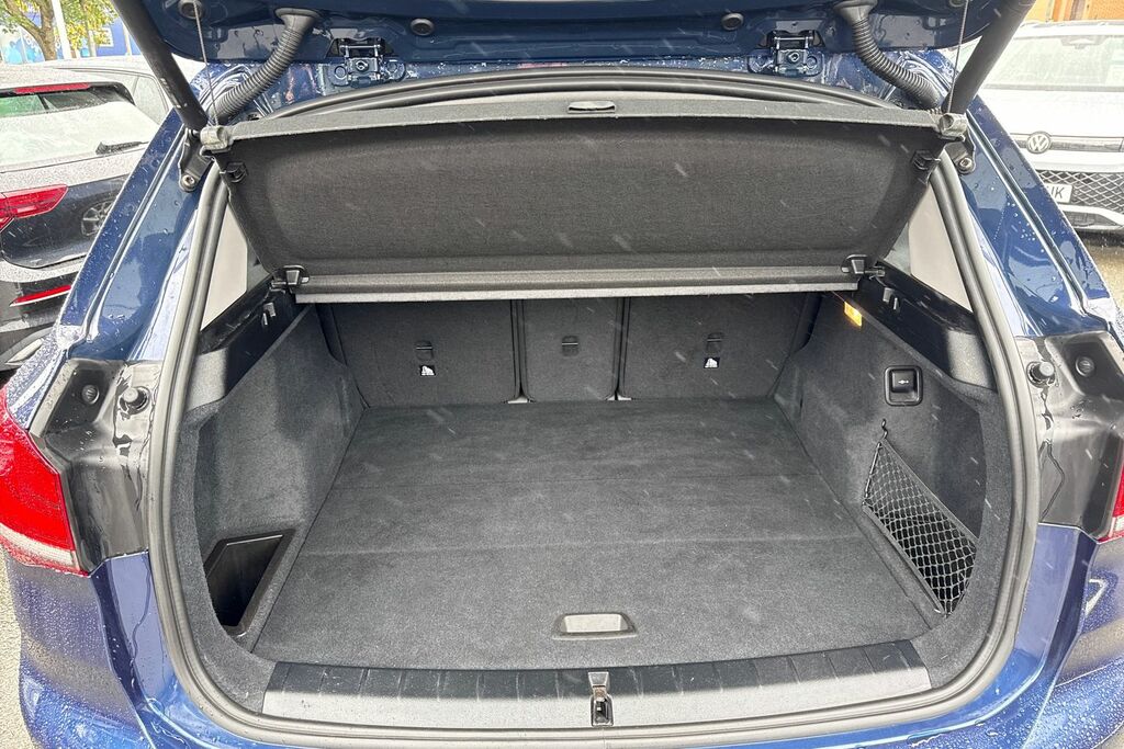 BMW X1 2.0 20I Se Dct Sdrive Euro 6 Ss Blue #6