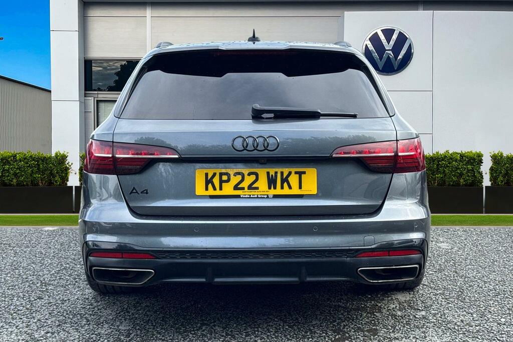 Audi A4 Avant 2.0 Tfsi 35 Black Edition S Tronic Euro 6 Ss Grey #4