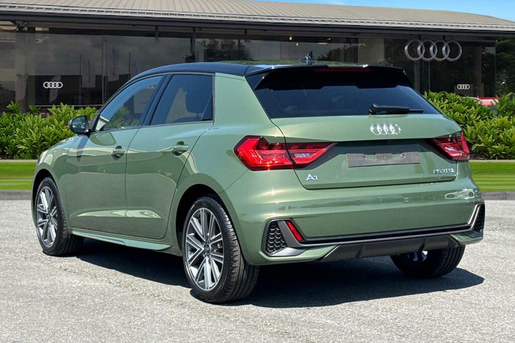 Audi A1 S Line 25 Tfsi 95 Ps 5-Speed PK26ZUC Green #2