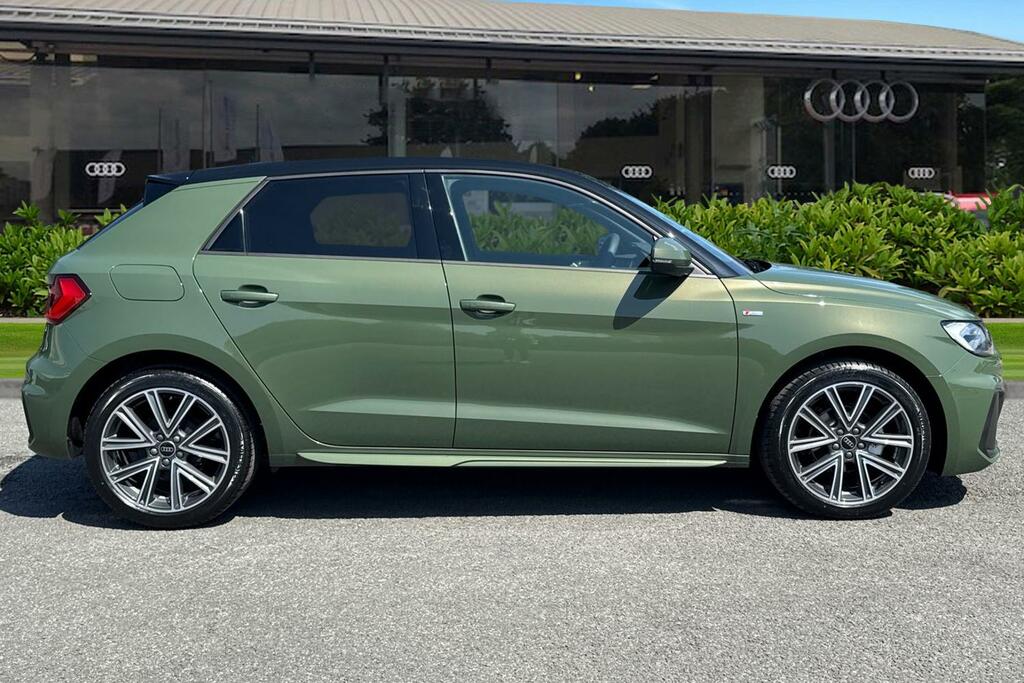 Audi A1 S Line 25 Tfsi 95 Ps 5-Speed PK26ZUC Green #3