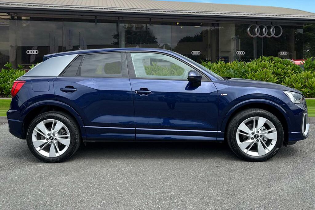Audi Q2 S Line 30 Tfsi 116 Ps 6-Speed PJ26WEH Blue #3
