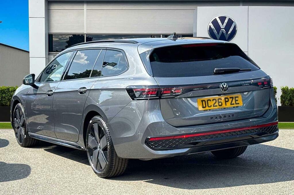 Volkswagen Passat 1.5 Etsi R-line Dsg Full Leather, Towbar, Dri Grey #3