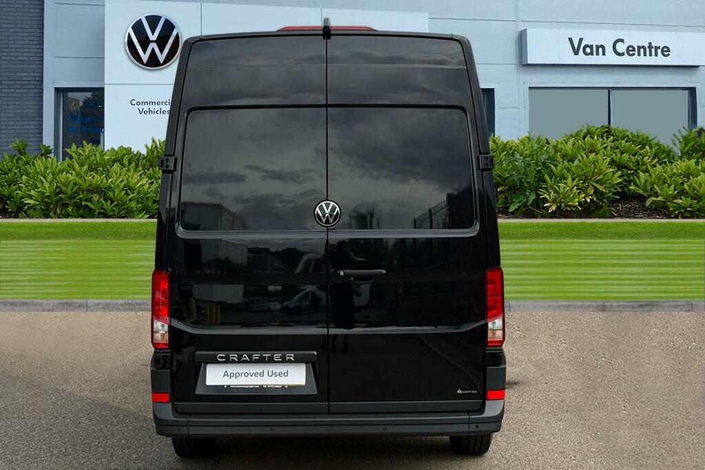 Volkswagen Crafter 2.0 Tdi 177Ps Commerce Business High Roof Van Black #4