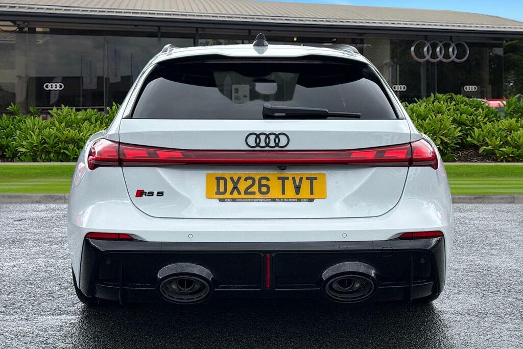 Audi RS5 5 Launch Edition 639 Ps Tiptronic White #4