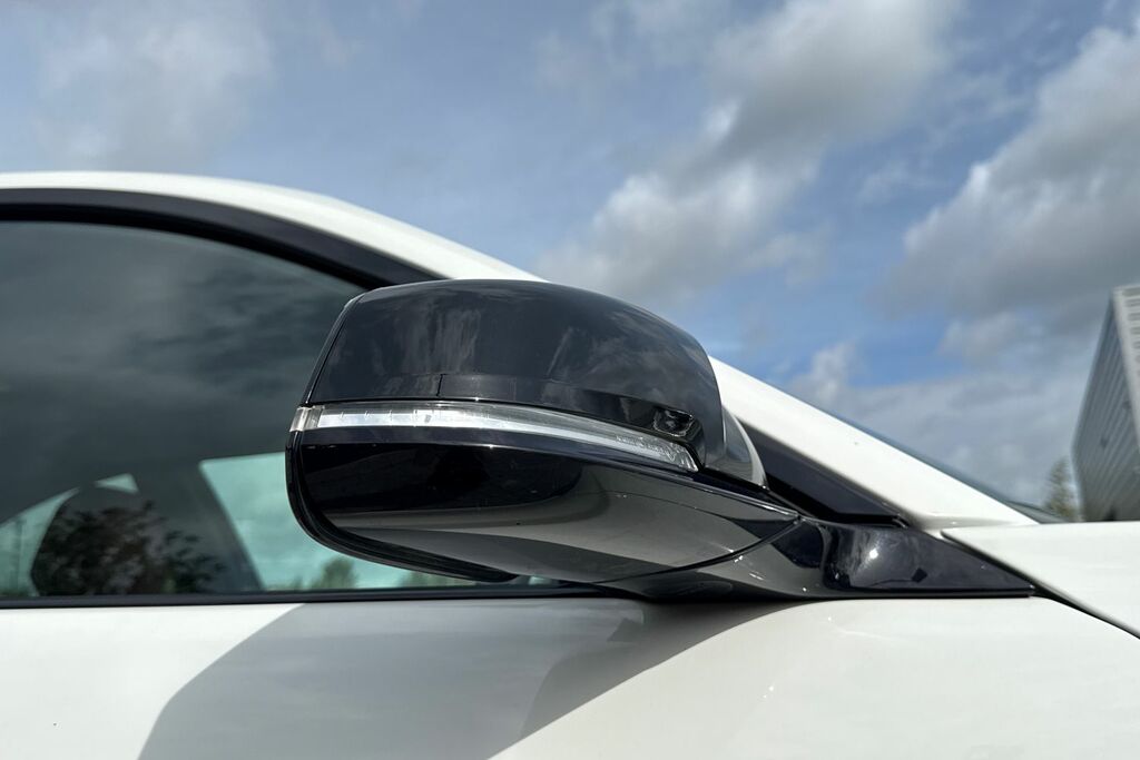 BMW 2 Series 218D Se White #26