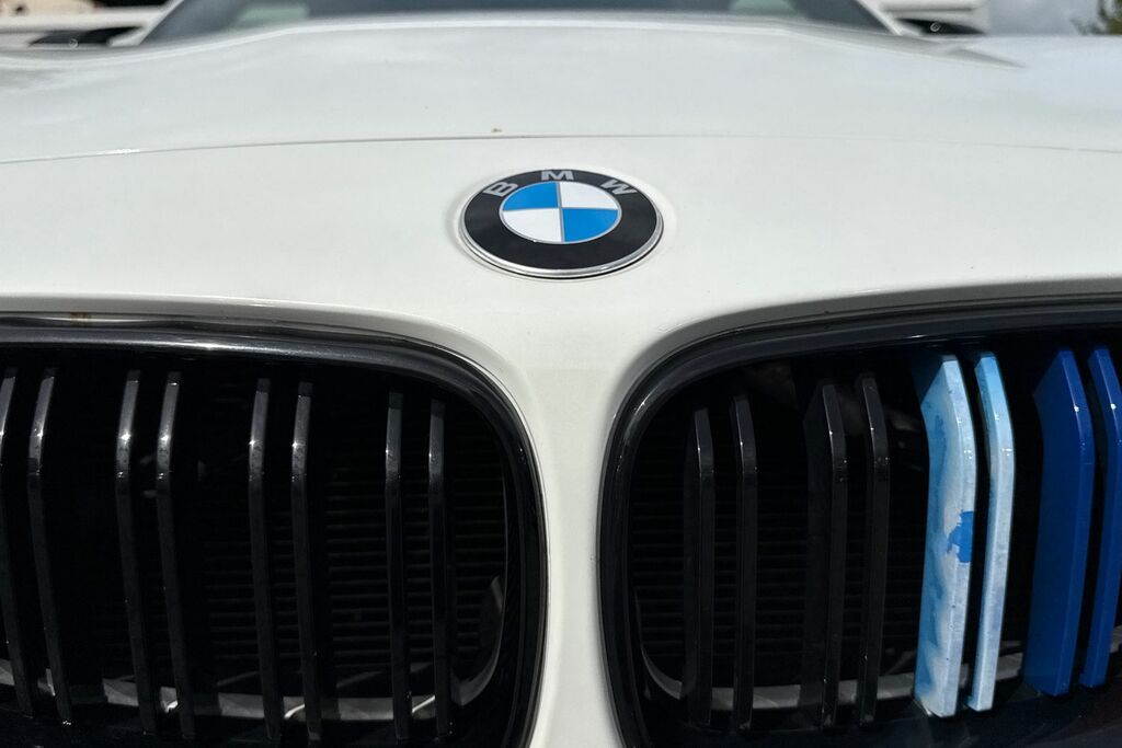 BMW 2 Series 218D Se White #25