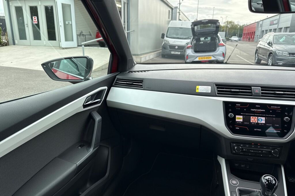 Seat Arona 2017 67 Tsi Red #19