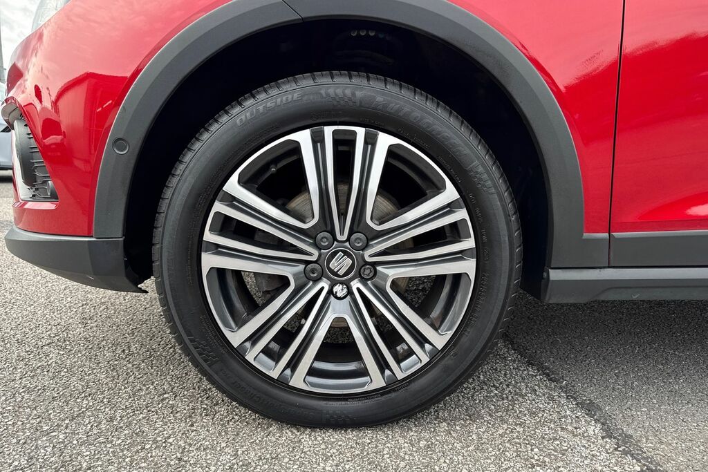 Seat Arona 2017 67 Tsi Red #11
