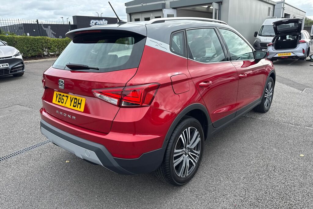 Seat Arona 2017 67 Tsi Red #32