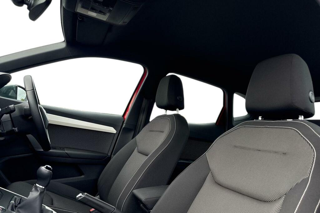 Seat Arona 2017 67 Tsi Red #15