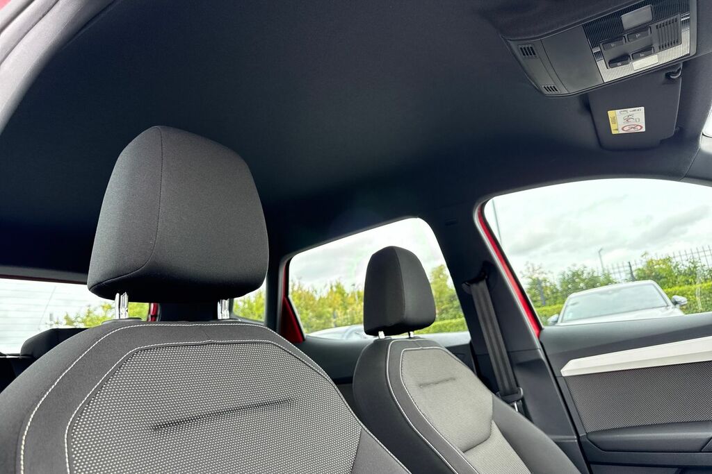 Seat Arona 2017 67 Tsi Red #23