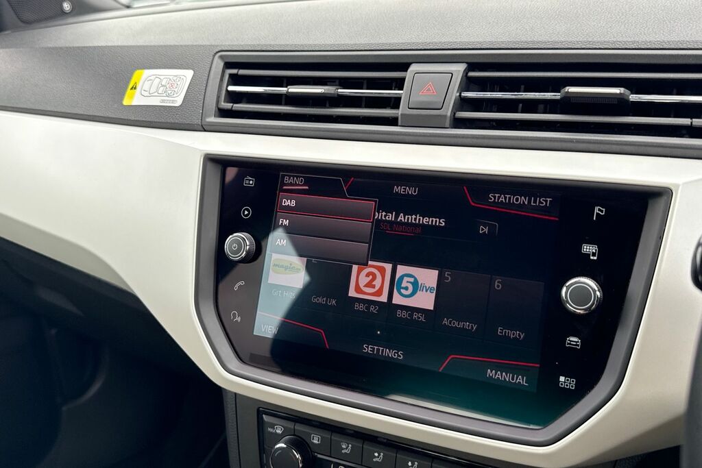 Seat Arona 2017 67 Tsi Red #41