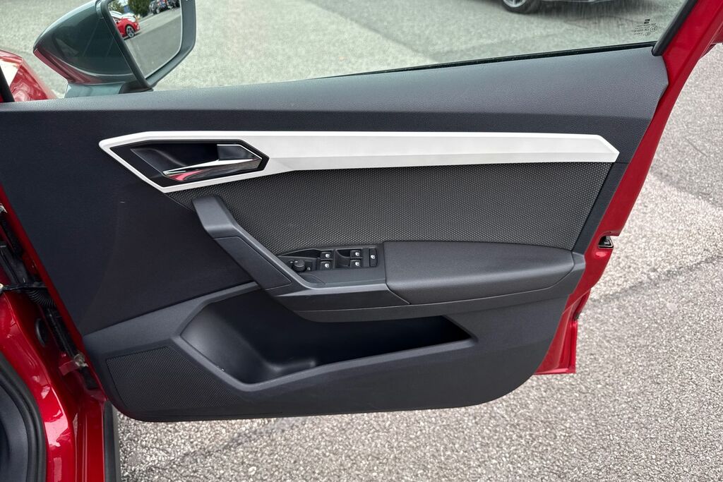 Seat Arona 2017 67 Tsi Red #20