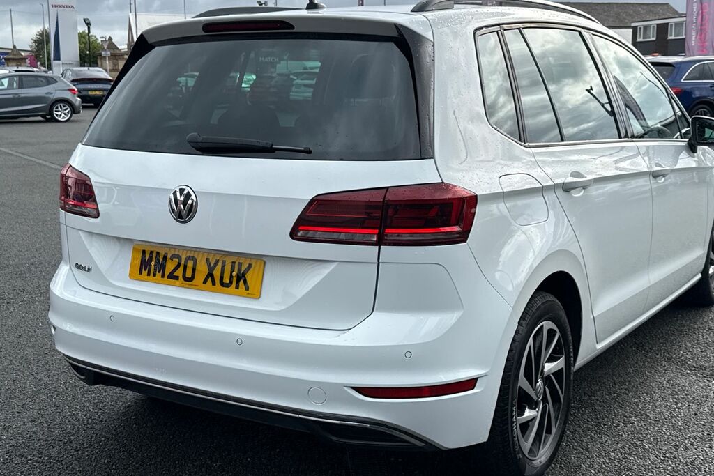 Volkswagen Golf SV Gt White #9